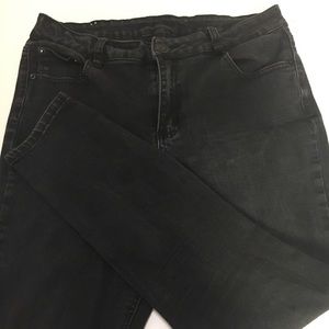 Black Skinny Jeans